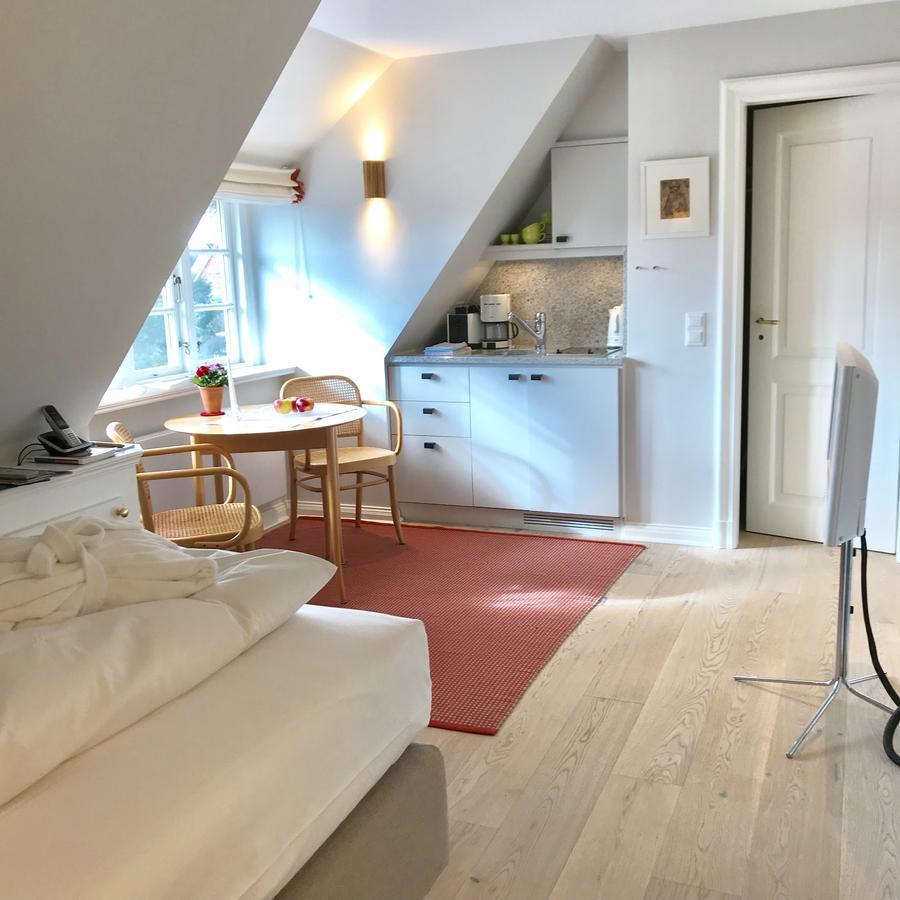 Ulenhof Appartements Wenningstedt-Braderup Exteriör bild